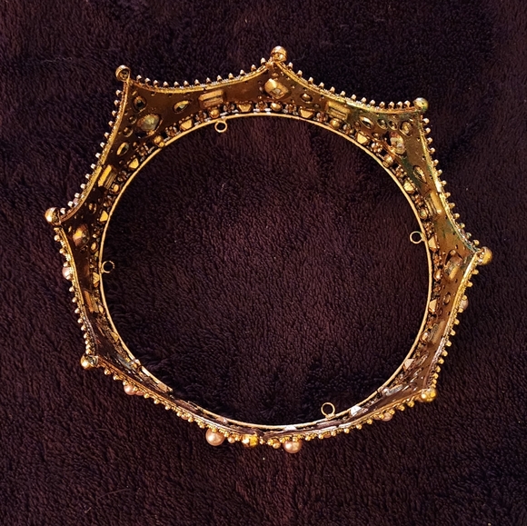 Rose Gold Rhinestone Tiara/ Bridal Crown - Picture 2 of 8